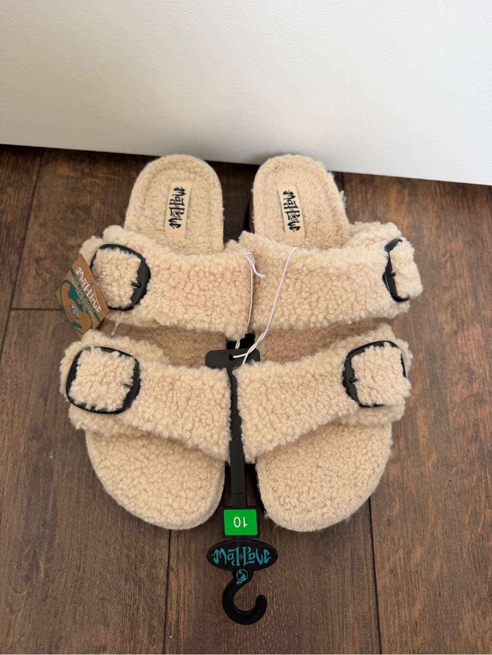 Women’s  Cozy Faux-Sherpa Slide Sandals in Beige